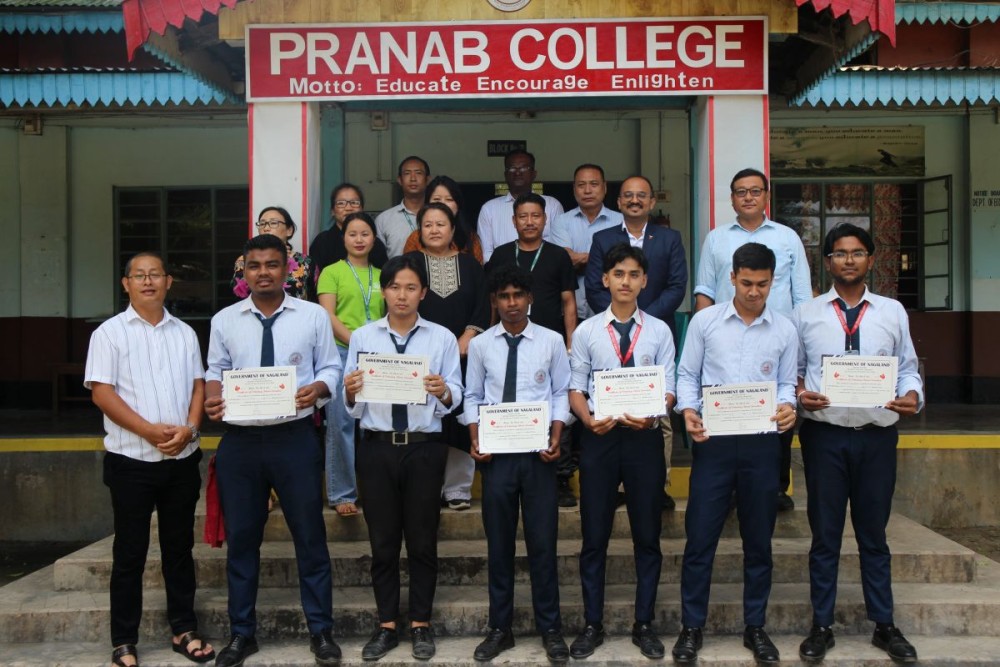 The Red Ribbon Club of Pranab College, in collaboration with the college Students’ Union and Department of Sociology,organised a blood donation camp-cum-HIV &AIDS awareness programme at the college campus on October 25.