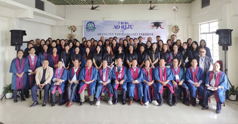 Certificate recipients and Ao Riju officials pose for a group photo during the 7th Arangtet Tatidang certificate conferment ceremony held at Aor Kilem, Mokokchung, on October 11. (Morung Photo)