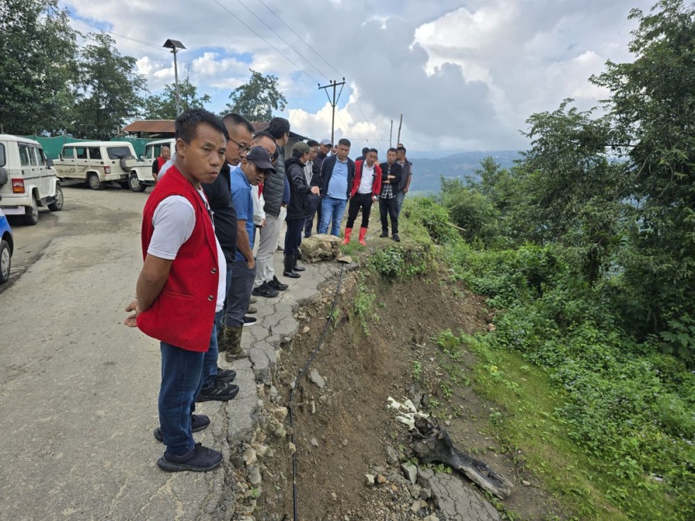 DC Kohima, B Henok Buchem, government officials, representatives from Jotsoma’s Village Council and Youth Organisation and others during inspection of Jotsoma Bypass road, Kohima, for road repair on October 13. (DIPR Photo)
