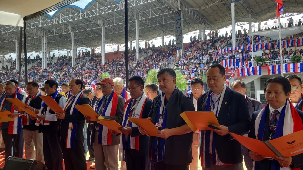 Dr Neiphiu Rio and others take oath during party leadership ceremony at the NPF General Convention held at Indira Gandhi Stadium, Kohima on October 21. (Morung Photo)