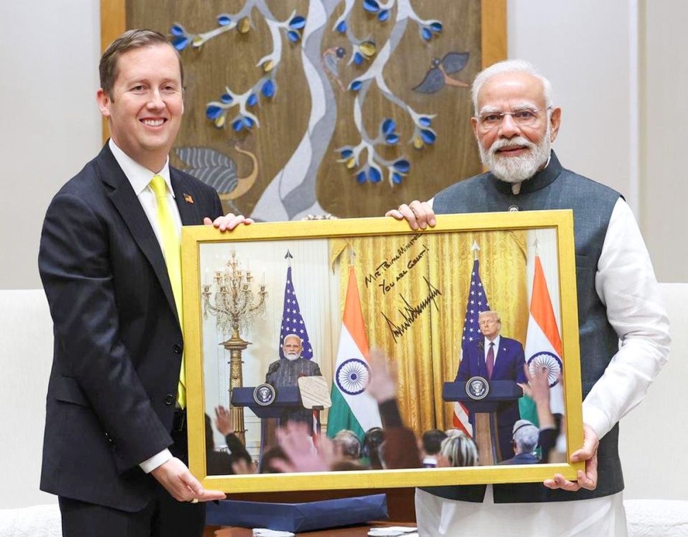 New Delhi: Prime Minister Narendra Modi meets Ambassador-designate of the United States to India, Sergio Gor, at his residence, in New Delhi on Saturday, October 11, 2025. (Photo: IANS/X/@narendramodi)