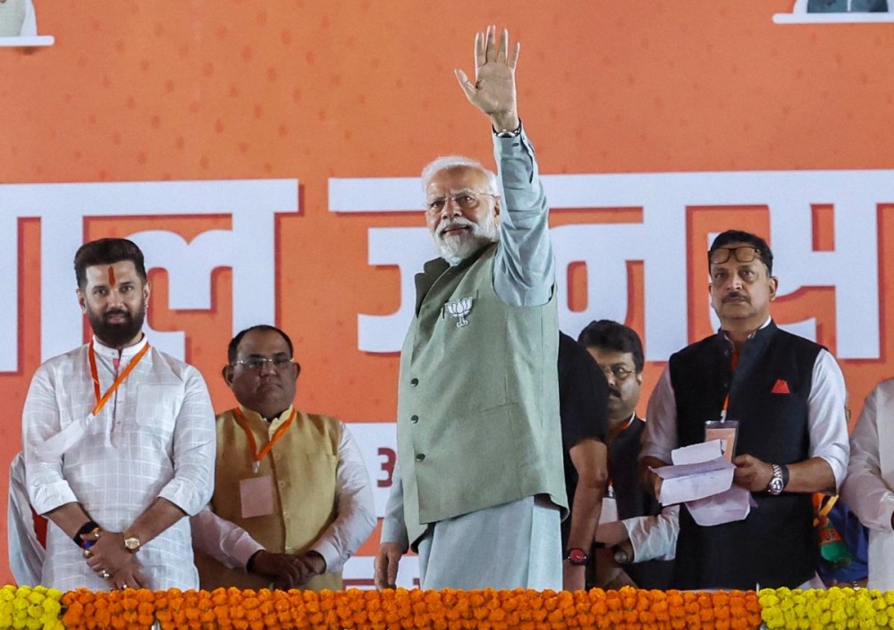 Saran: Prime Minister Narendra Modi along with Lok Janshakti Party (Ram Vilas) National President and Union Minister Chirag Paswan, BJP MP Rajiv Pratap Rudy, and others at a public rally ahead of Bihar Assembly elections in Chhapra, Saran, Bihar, on Thursday, October 30, 2025. (Photo: IANS/PMO)