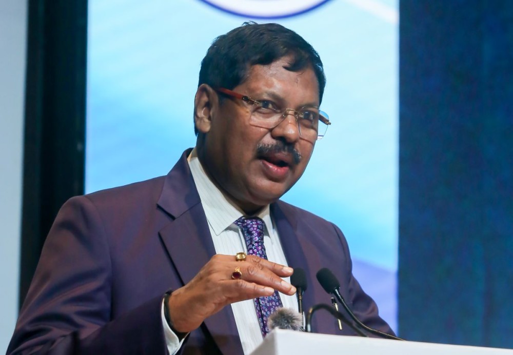 New Delhi: Chief Justice of India Bhushan Ramkrishna Gavai (B. R. Gavai) speaks during the 10th All India Conference of the Central Administrative Tribunal (CAT) 2025 at Bharat Mandapam in New Delhi on Saturday, September 20, 2025. (Photo: IANS/Prem Nath Pandey)
