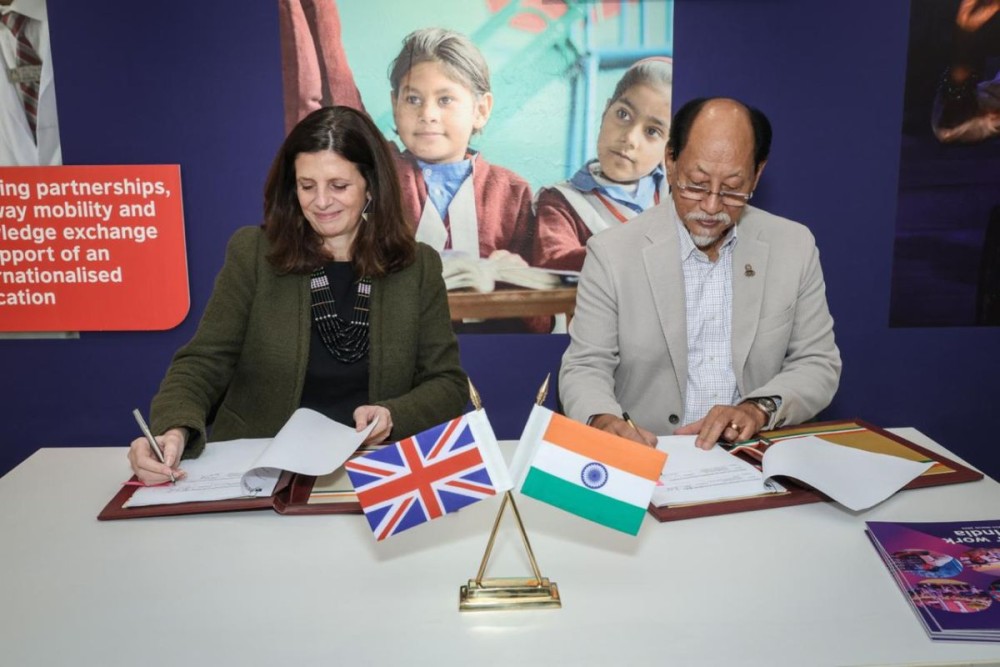 Signing of the agreement by Nagaland Chief Minister Dr Neiphiu Rio and Alison Barrett MBE, Country Director India, British Council.