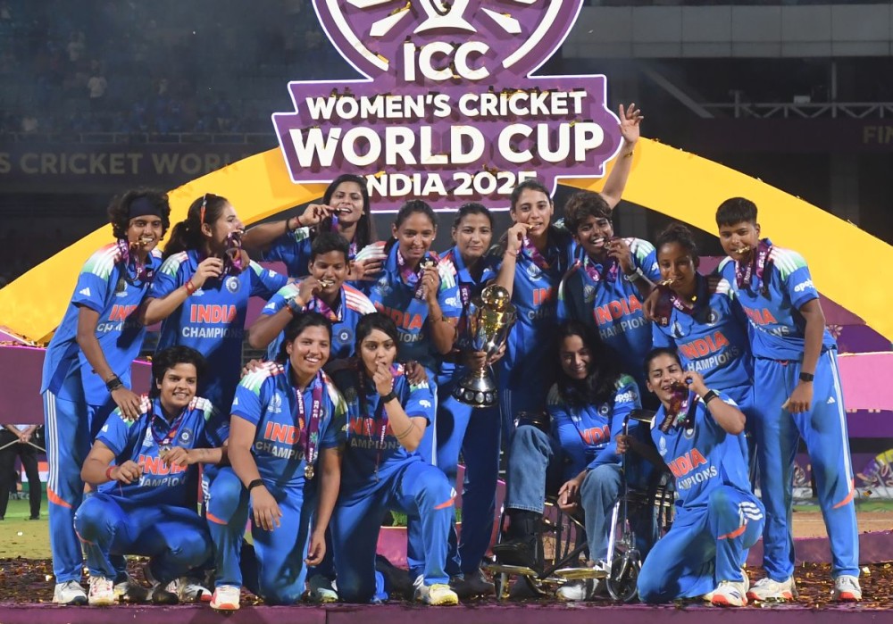 Navi Mumbai: India’s players celebrate with the trophy during the presentation ceremony after winning the ICC Women’s World Cup 2025 at DY Patil Stadium in Navi Mumbai on Monday, November 3, 2025. (Photo: IANS)