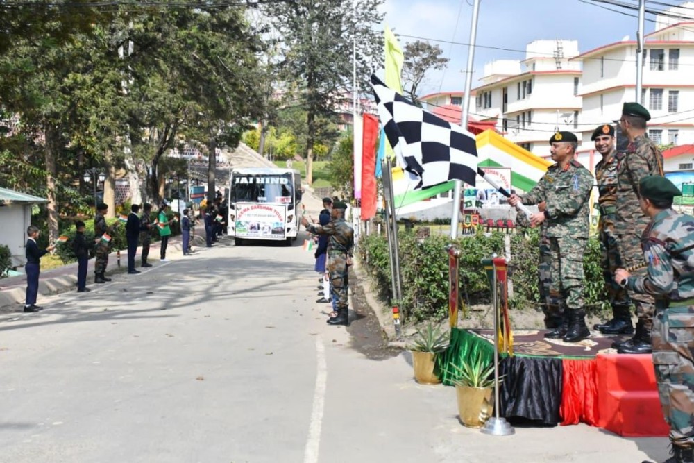Vikas Lakhera Vikas Lakhera flags-in Seema Darshan” Educational Tour at Kenguruse Hall, Kohima on November 23.