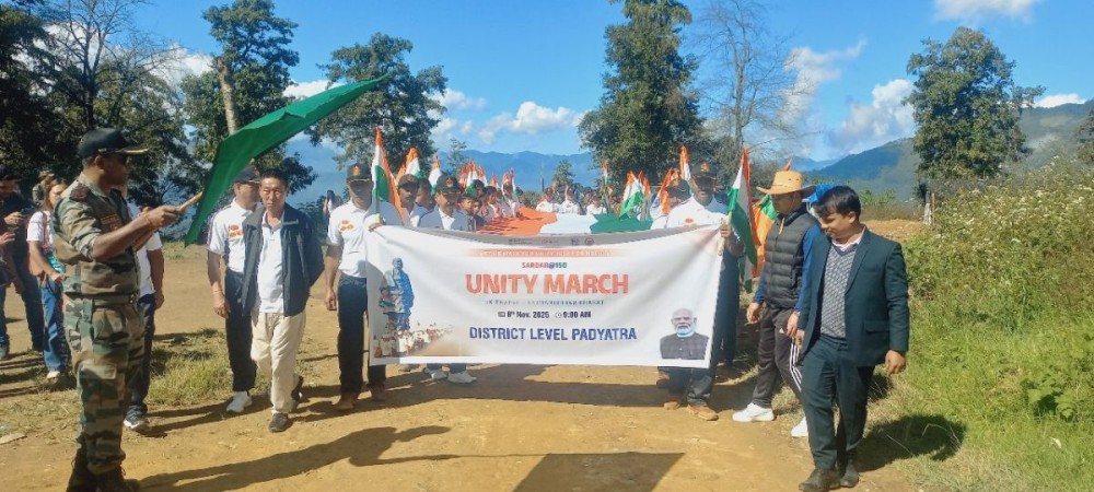 Assam Rifles personnel with the participants of the Unity March held at Shamator district on November 9.