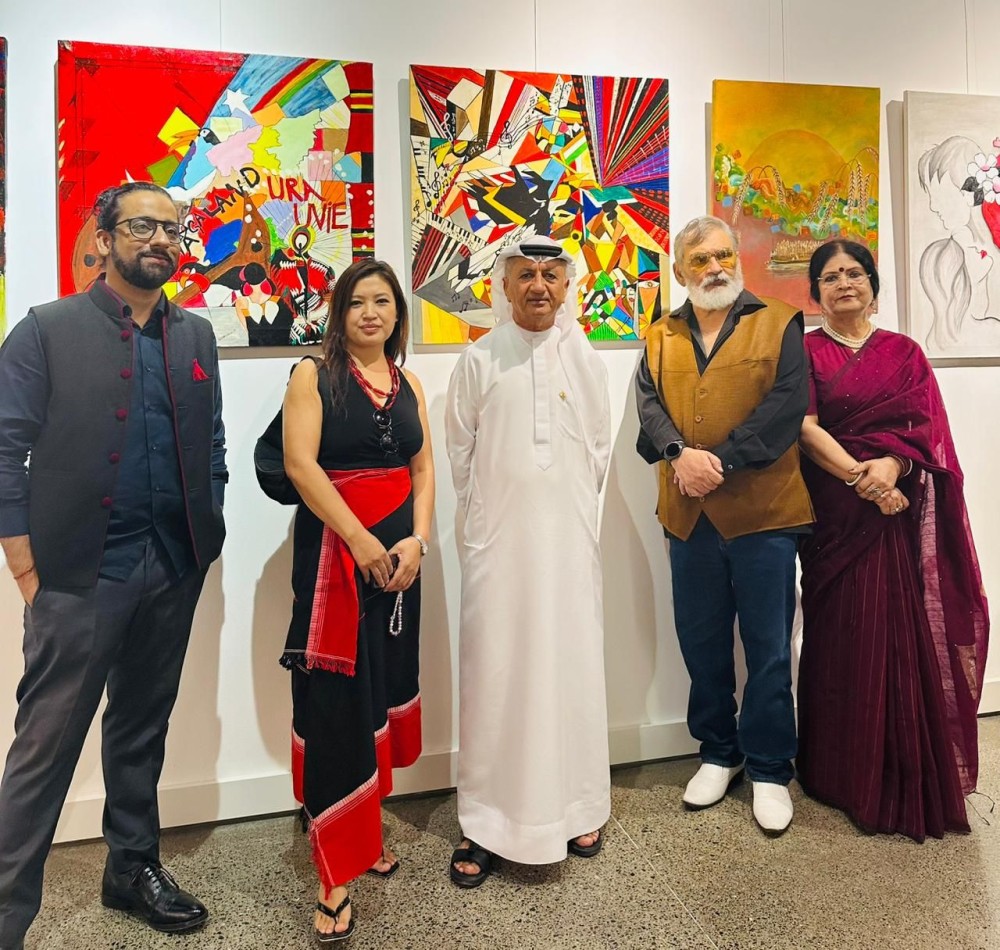 Shesalu Vadeo (2nd from Left) with others during international art exhibition in Dubai.