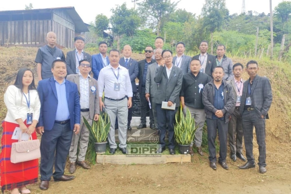 MLA, Lima with NATU officials during the Silver Jubilee celebration held at Noksen Town Baptist Lashong, Noksen on November 6. (DIPR Photo)