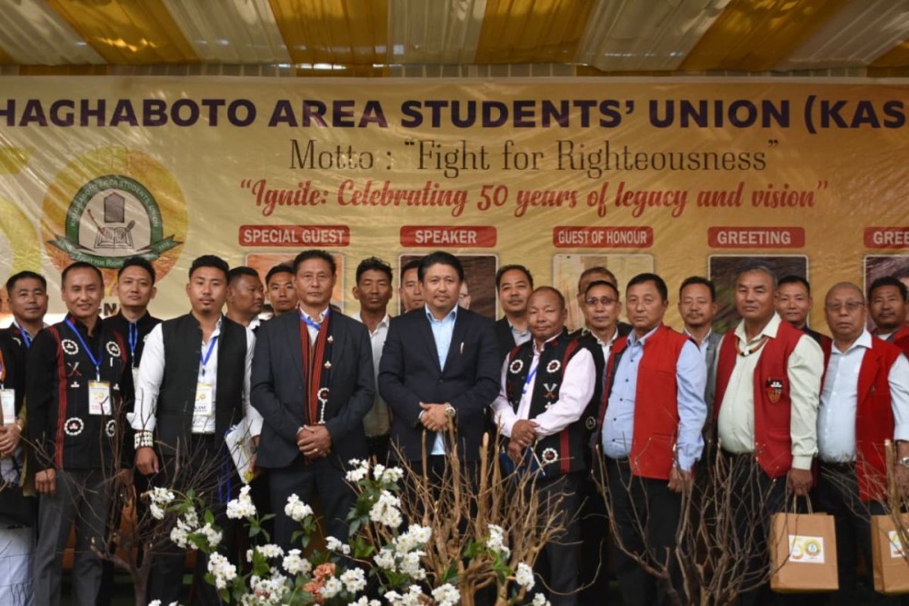 Minister for PHED and Cooperation, Jacob Zhimomi and others.