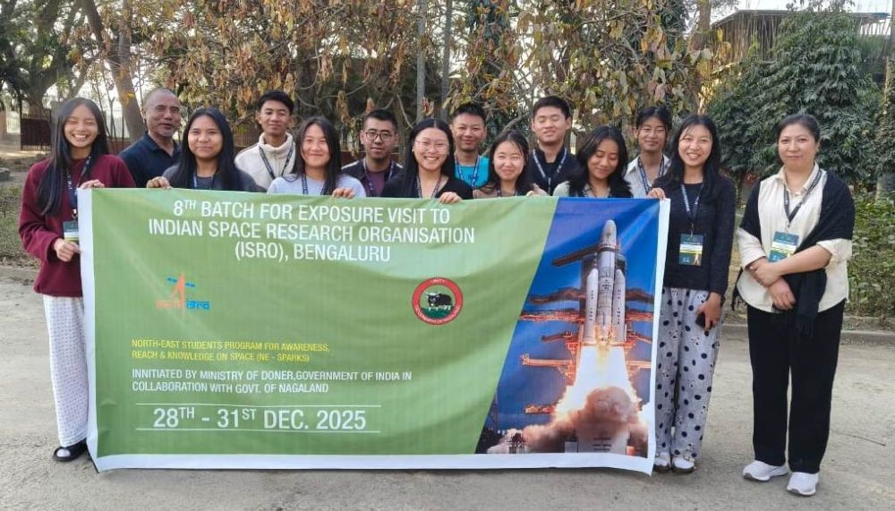 Dignitaries with the 8th batch of students before departure from Dimapur for ISRO trip on December 27.