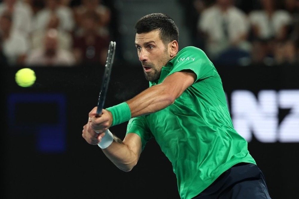 Aus Open: Djokovic gets walkover into quarterfinals after Mensik withdraws with injury