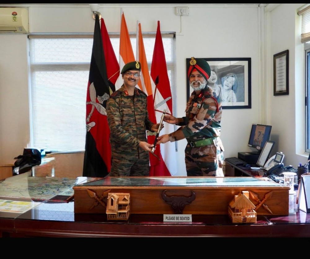 Major General Harinder Singh Mavi and Major General Manish Kumar on January 19.