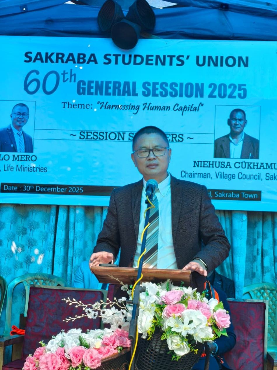 Colo Mero, Director, Life Ministries, addresses the 60th general session of the SSU on December 30.