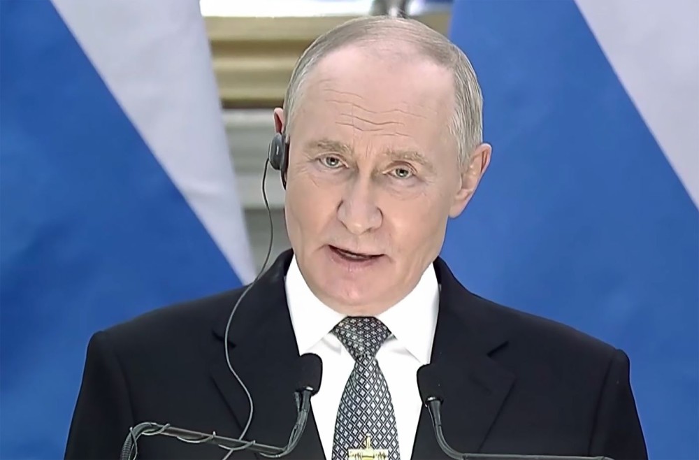 Russian President offers condolences to Iranian counterpart Pezeshkian over Khamenei's killing