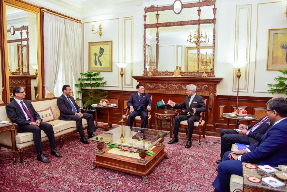 External Affairs Minister S. Jaishankar meets Bangladesh Foreign Minister Khalilur Rahman, in New Delhi on April 8, 2026. (IANS/X/@DrSJaishankar Photo)
