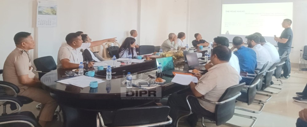 Officials during the first quarterly meeting and monsoon preparedness meeting held at the Conference Hall of the Deputy Commissioner’s Office on May 14. (DIPR Photo)
