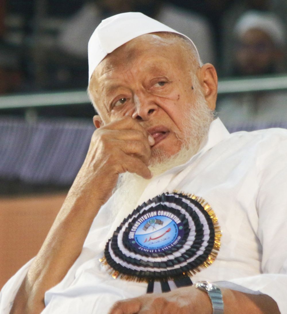 President of the Jamiat Ulama-e-Hind Maulana Arshad Madani during the 'Constitution Protection Conference' organized by the Jamiat Ulama-e-Hind at Indira Gandhi Indoor Stadium in New Delhi on November 2024. (IANS File Photo)