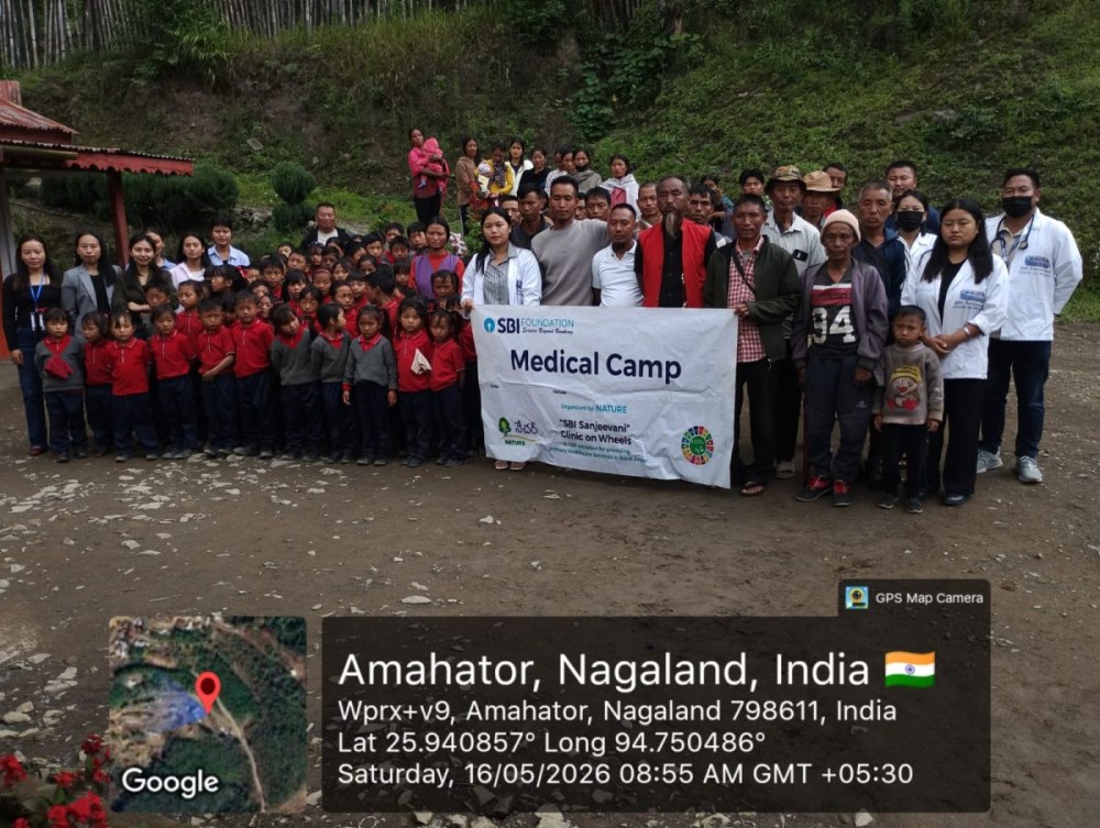 Nature SBI Foundation officials along with others during the medical camp held at Amahator Town in Kiphire on May 16.