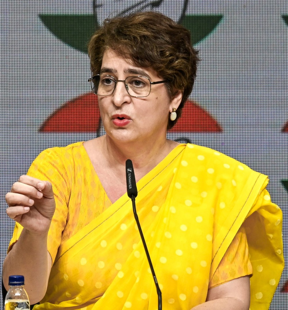 New Delhi: Congress General Secretary Priyanka Gandhi Vadra addresses a press conference at the AICC headquarters in New Delhi on Saturday, April 18, 2026. (Photo: IANS/Deepak Kumar)