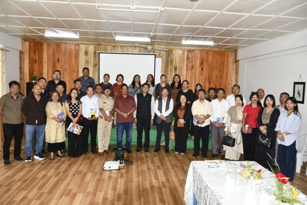 Advisor Mhathung Yanthan, MLA Mhonbemo Humtsoe, Deputy Commissioner K Mhathung Tsanglao, DPDB members of Wokha along with DIET faculty and trainees during the visit on June 10. (DIPR Photo)