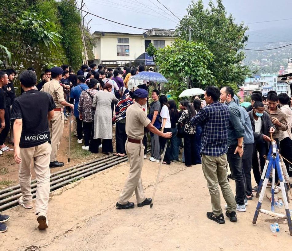 Voters line up to cast their ballots during the bye-election for Wokha Town Council Ward No. 8 (Tsumang B) on June 16. (Morung Photo)