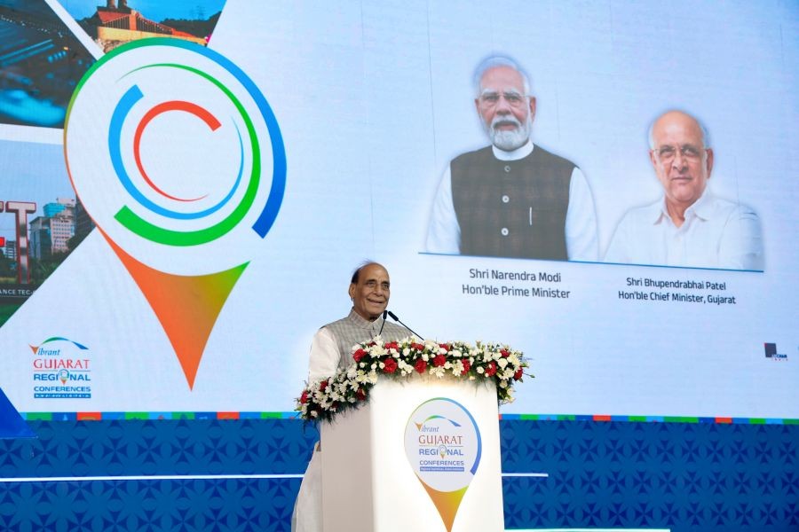 Defence Minister Rajnath Singh addresses the valedictory session of the 4th Vibrant Gujarat Regional Conference (VGRC) for Central Gujarat in Vadodara, Gujarat, on June 30, 2026. (IANS/X/@Bhupendrapbjp Photo)