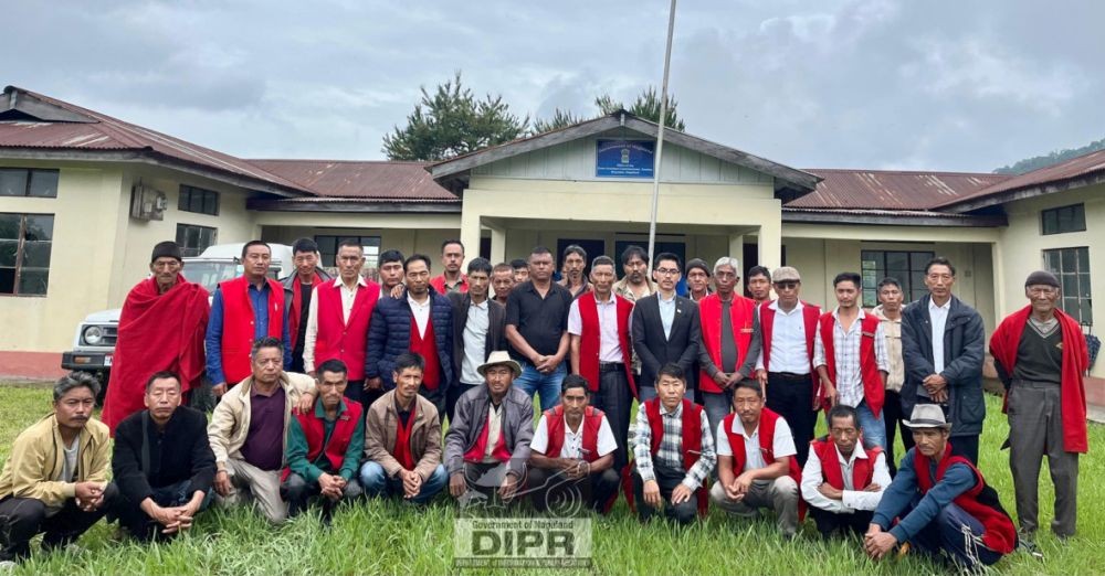 Attendees of a consultative meeting and sensitisation programme on Census 2027 and the Special Intensive Revision of electoral rolls conducted for village functionaries under Thsotoku Census Circle in Shamator on June 24. (DIPR Photo)