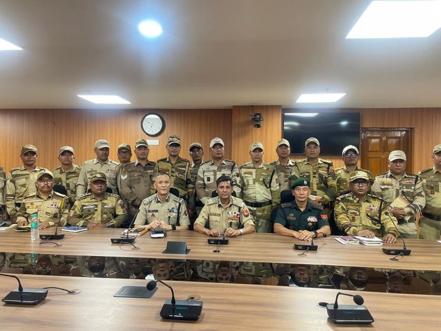 Manipur DGP reviews security across districts, lauds Cycle Patrol as effective community policing model. (IANS Photo)