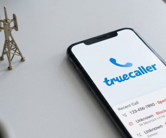 Don't tag 1600 series calls as 'frequently blocked': TRAI tells Truecaller. (IANS Photo)