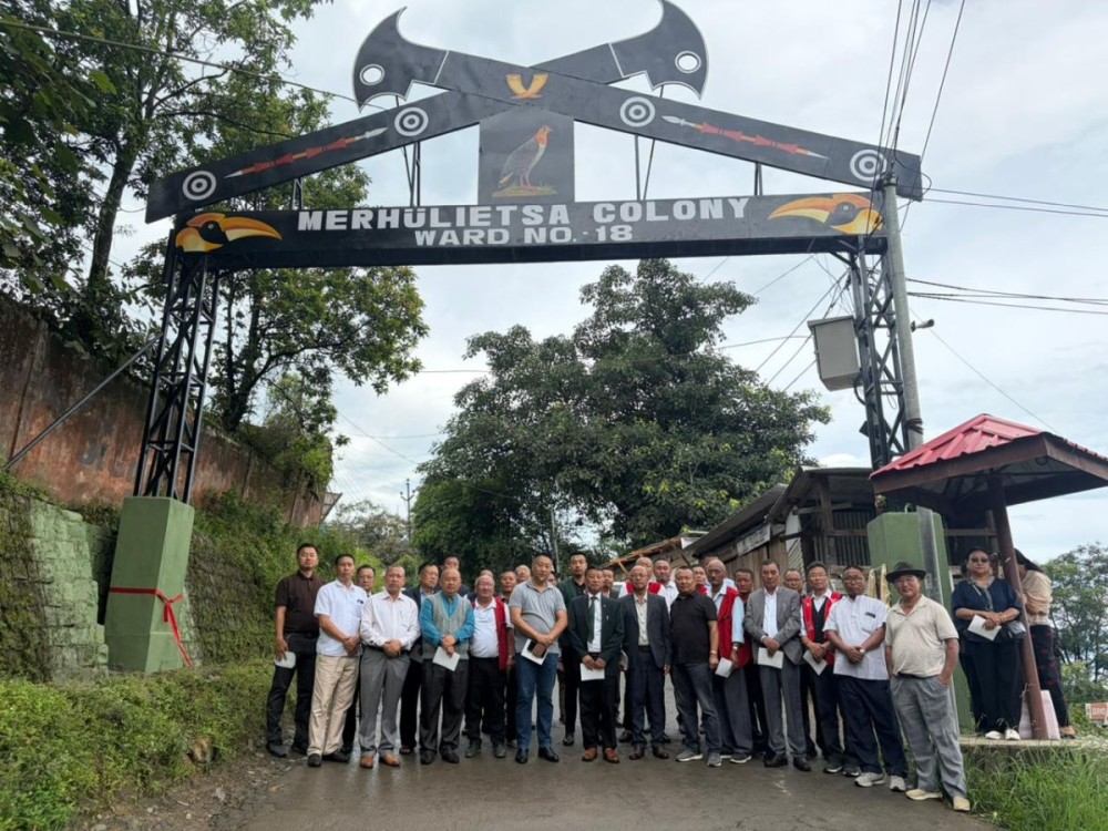 Dr Tseilhoutuo (Ato) Rhütso, K Neibou Sekhose and others during the inauguration of the Merhülietsa Colony Gate in Kohima on July 3. (Morung Photo)