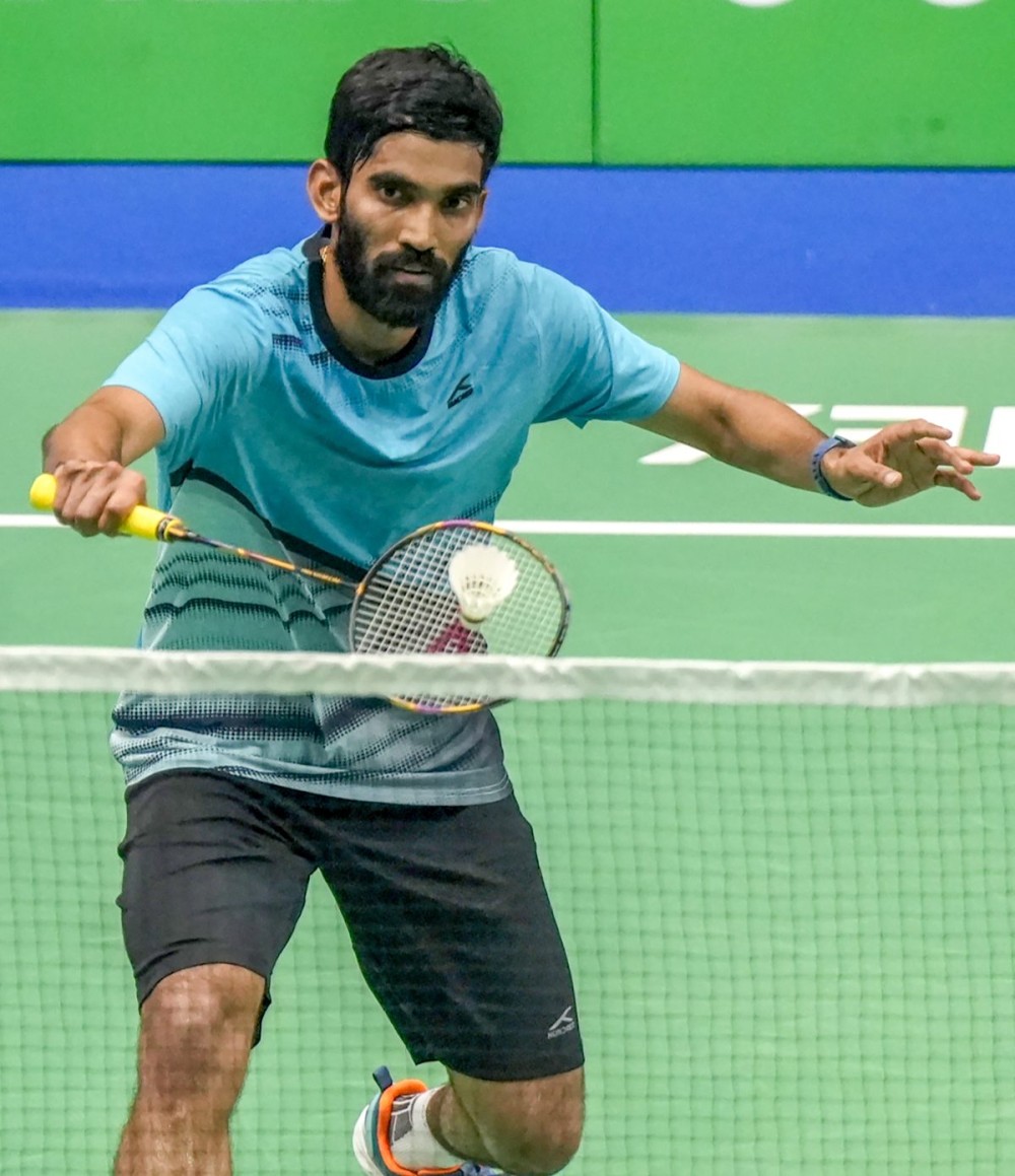 Lucknow: Badminton player Kidambi Srikanth in action against Priyanshu Rajawat during the quarter-final match of the Syed Modi India International Badminton Championship at Babu Banarasi Das Badminton Stadium, in Lucknow on Friday, November 28, 2025. (Photo: IANS)