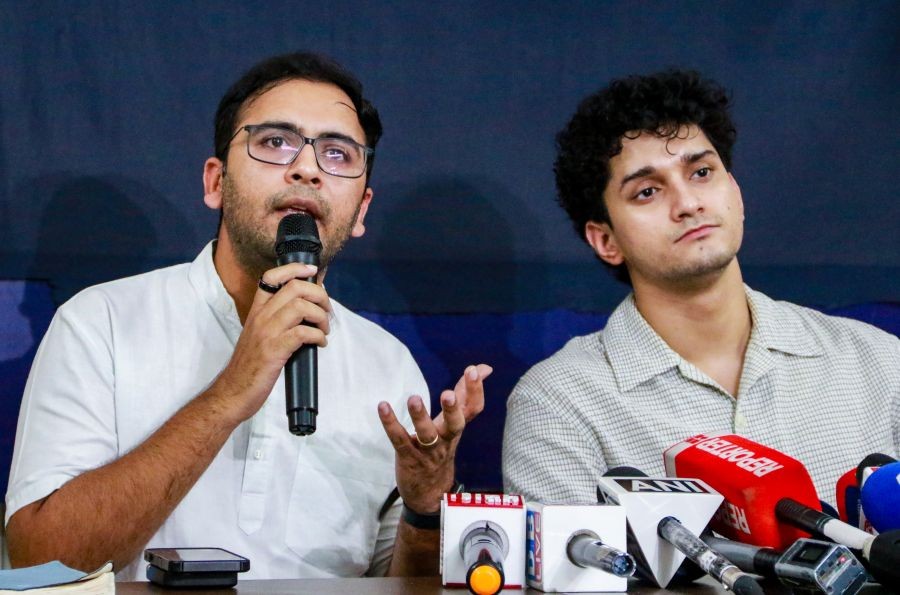 Cockroach Janta Party (CJP) spokespersons Saurav Das (R) and Ashutosh Ranka (L) during a press conference in New Delhi on June 04, 2026. (IANS Photo)