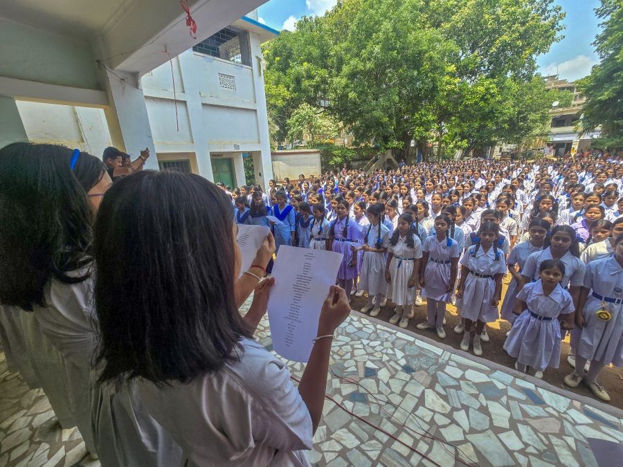 Students sing Vande Mataram during the morning assembly at Suri Rabindranath Tagore Girls' High School in Suri, Birbhum district, West Bengal, on June 1, 2026.  (IANS Photo)