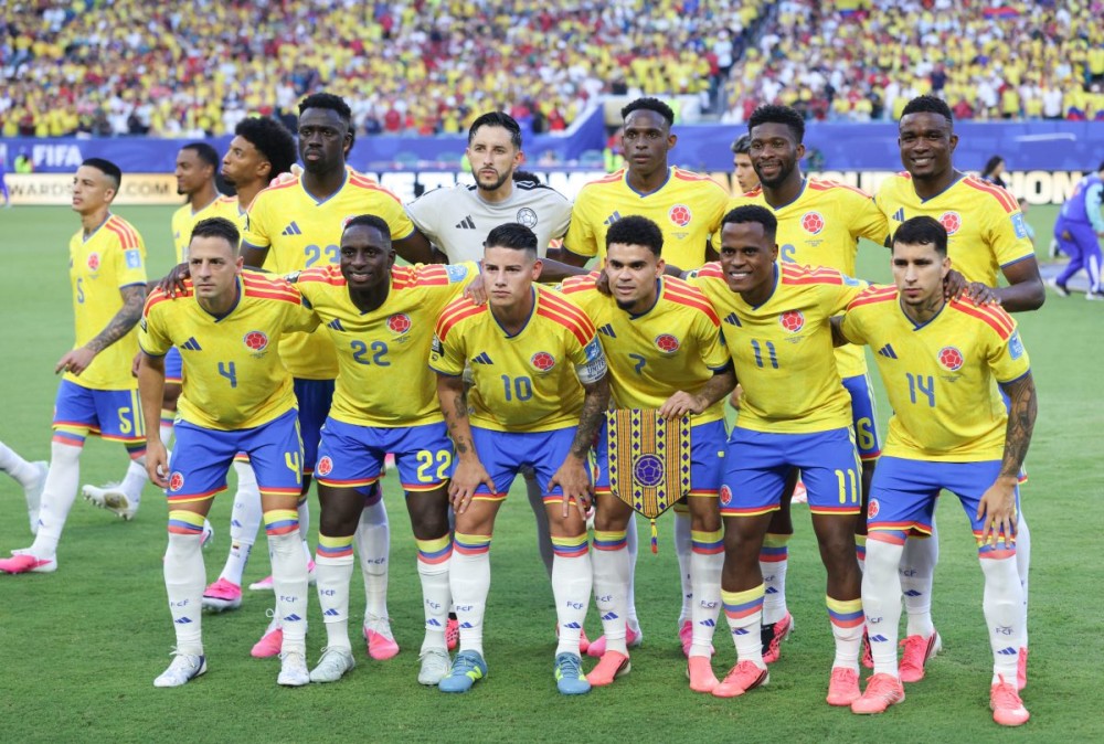 Miami: Players of Colombia pose for a group photo before the Group K match between Portugal and Colombia at Miami Stadium in Miami, the United States, on Friday, June 27, 2026. (Photo: Xinhua via IANS)