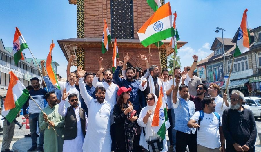 State President, BJP Youth (Jammu Kashmir) Arun Prabhat and District President Srinagar Sheikh Salman, along with party workers, participate in the Bharatiya Janata Party’s Tiranga Rally at Ghanta Ghar, Lal Chowk, in Srinagar on August 08, 2025. (IANS File Photo)