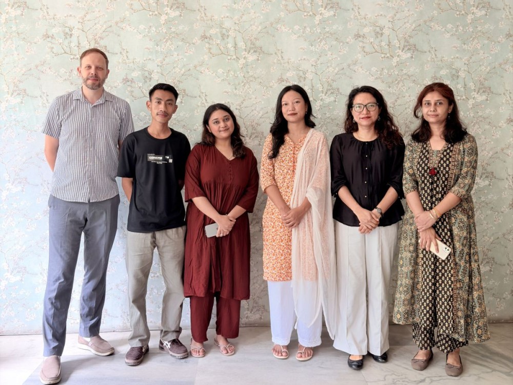 Toppers along with Peter Banks and other faculty on August 17.