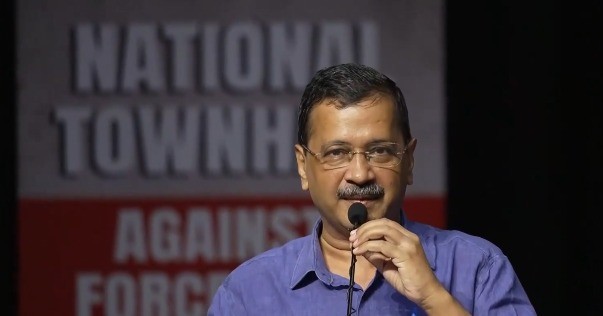 Arvind Kejriwal announces march to PM Modi's residence on August 4 over E20. (IANS Photo)