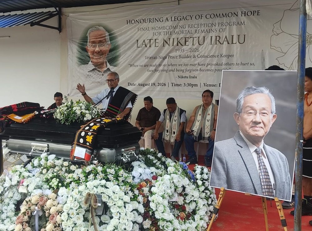 A prayer in progress during the brief reception at Dimapur Airport after the mortal remains of Niketu Iralu were brought back to Nagaland from Delhi on August 19. (Morung Photo)
