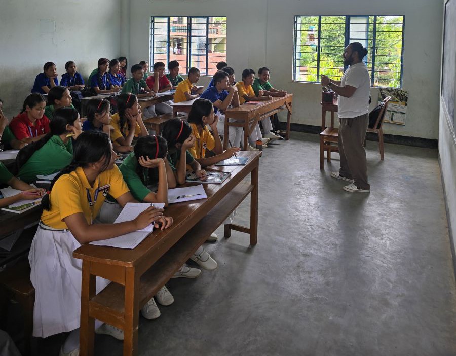 Resource person Vishal Bardewa conducting the interactive session on ‘AI as Co-pilot’ with students at Sacred Heart School, Toulazouma, Dimapur on August 19.