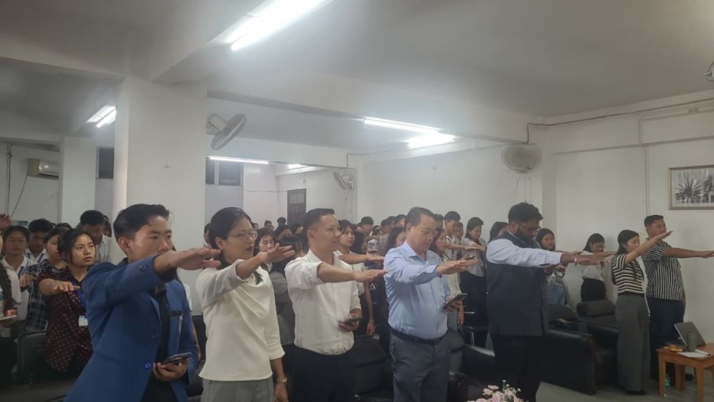 NSS Cell of Kohima College takes Nasha Mukt pledge during Nasha Mukt Yuva for Viksit Bharat & Yuva Connect programme on August 7. (Morung Photo)