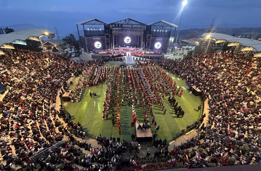The grand stage of Kisama erupts in rhythm as Hornbill Festival 2025 kicks off. (DIPR Photo)