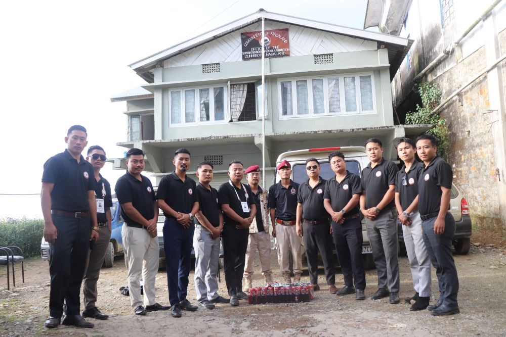 SKK officials along with Excise and Prohibition Department, Zunheboto during a joint inspection in Zunheboto Town on September 30. (Morung Photo)