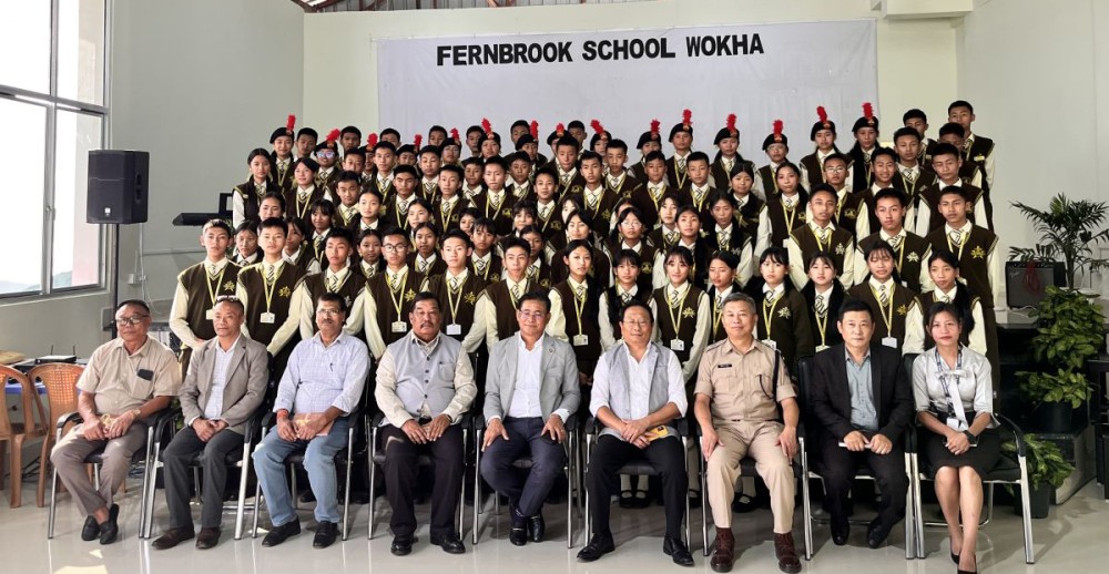 MLA Mhathung Yanthan, accompanied by MLA Y Mhonbemo Humtsoe, Wokha DC Mhathung Tsanglao, Wokha SP Relo T Aye, officials from various departments, school faculty and students in Wokha on September 10. (Morung Photo)