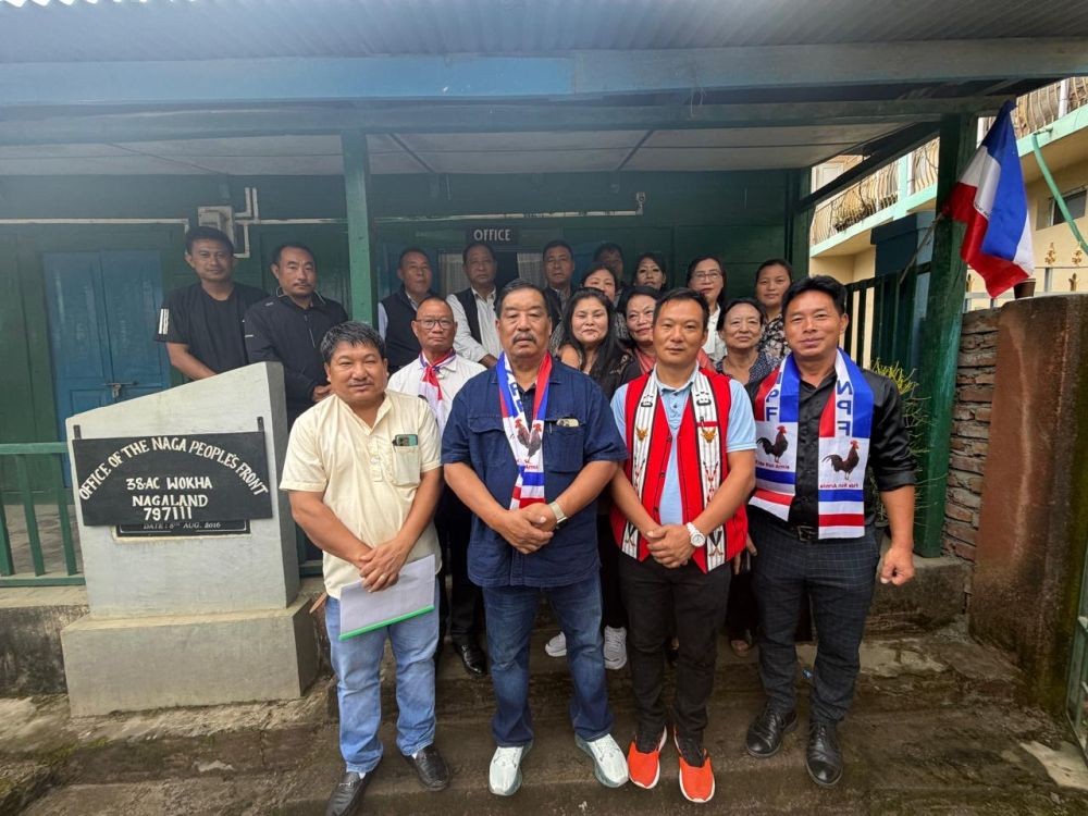 MLA Y Mhonbemo Humtsoe along with the members.