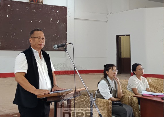 Advisor Khamo speaks during the coordination meeting of heads of departments under Chozuba Sub-Division at Vamuzo Memorial Town Hall in Chozuba on September 9. (DIPR Photo)