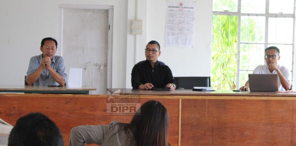 ADC Chiephobozou and Sub-Divisional Census Officer Vekusheyi Rhakho chairs a coordination meeting on Census 2027 preparations at the DB’s Court, Chiephobozou, on September 30. (DIPR Photo)