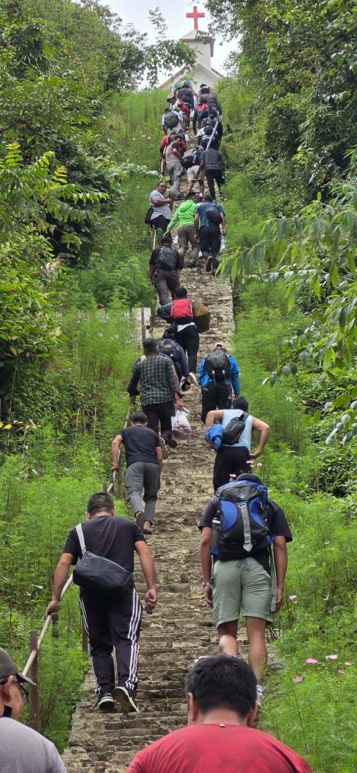 Participants undertakes trek to “Peak of Hope” in Pfutsero during Word Tourism Day on September 27.