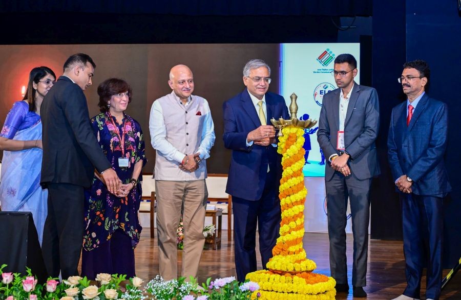 Chief Election Commissioner Gyanesh Kumar participates in the ceremonial lighting of the lamp at Ravindra Bhavan marking the commencement of an interaction with Booth Level Officers (BLOs), in Margao, Goa, on September 2, 2026. (IANS/X/@ECISVEEP Photo)