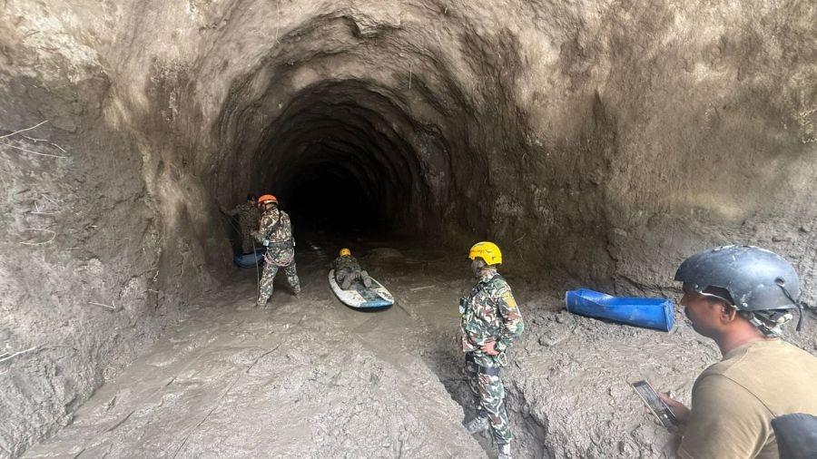 Nepal disaster: 166 Indian nationals rescued so far, 410 on Kailash Mansarovar Yatra pilgrimage leave China. (Image courtesy: X/@navsri6619)